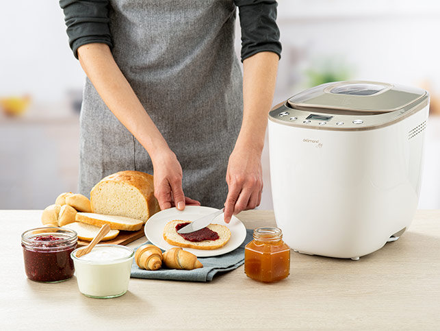 Joy Bread Maker 01