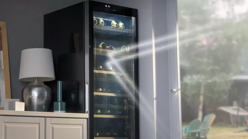 Anti UV glass door