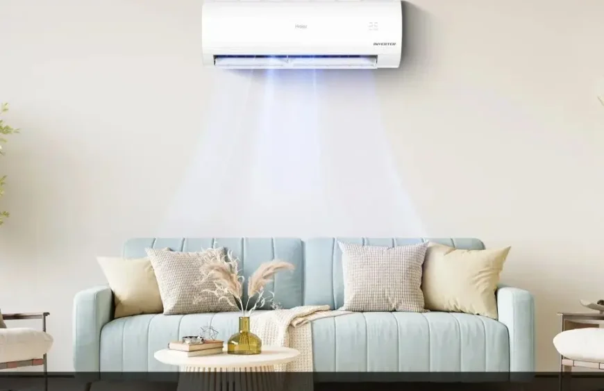 Kondicioner Haier Inverter i montuar në një sallon modern nga Leon Electronics